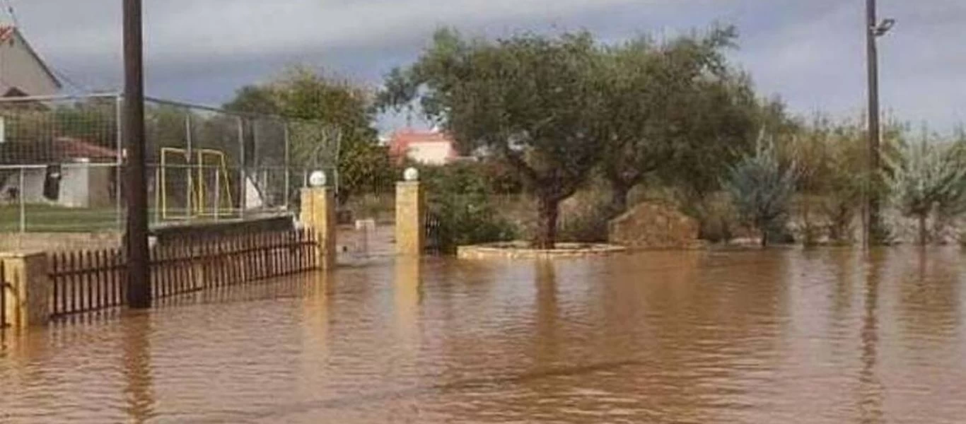 Κακοκαιρία στην Αχαΐα: Πλημμύρισαν σπίτια - Εγκλωβισμένες οι καλόγριες στην Ι.Μ. Αγίας Μαρίτσας (βίντεο)